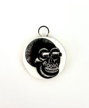 Skull by Carrie Reichardt